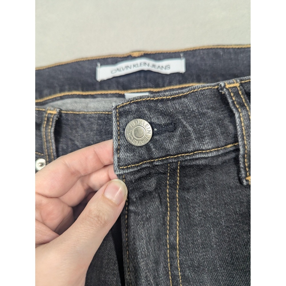 Calvin Klein Jeans  Mens 36x32 Gray CKJ 056 Athletic Taper Distressed Denim - Picture 6 of 16